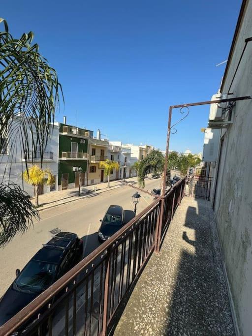 דירות Montemesola L'Oasi Di Pace מראה חיצוני תמונה